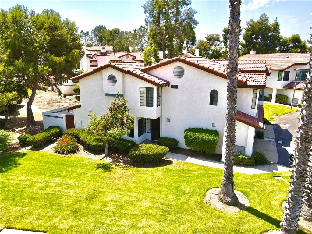https://cdn.realtyfeed.com/cdn/127/306499977/7aa7f381078cc50baabfe9918709c037.webp