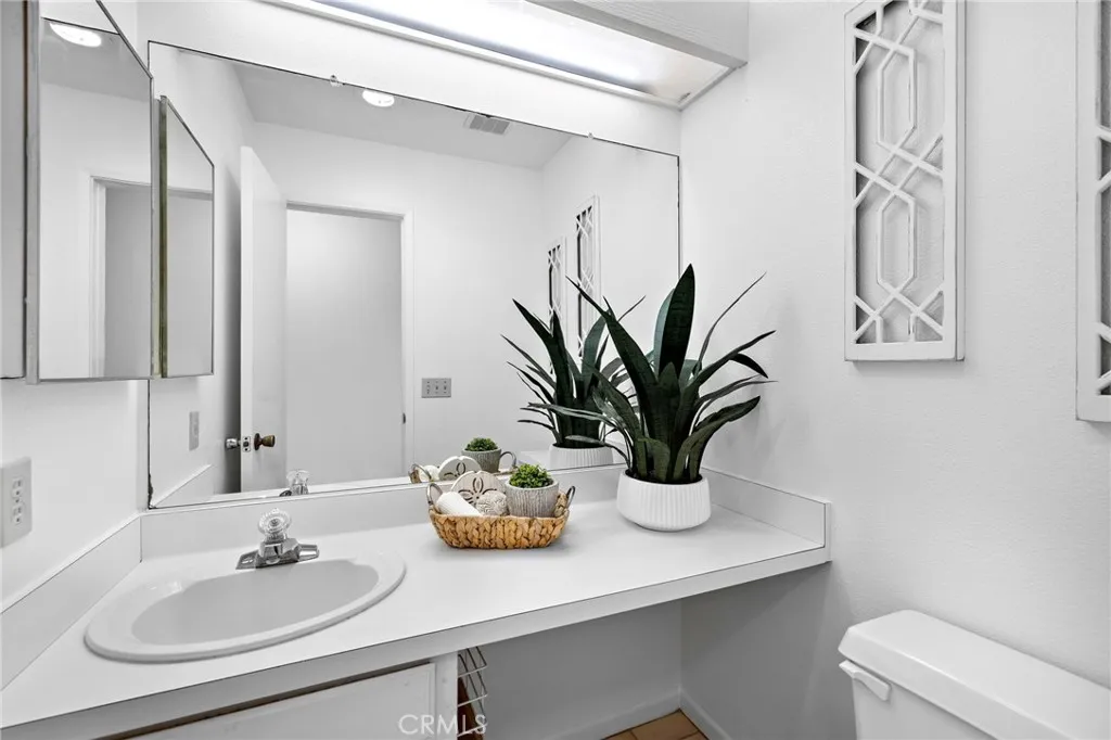 Photo #15: OC25165477 Listing: Photo #15