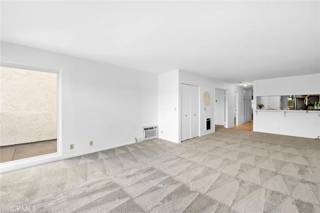 Photo #7: OC25165477 Listing: Photo #7