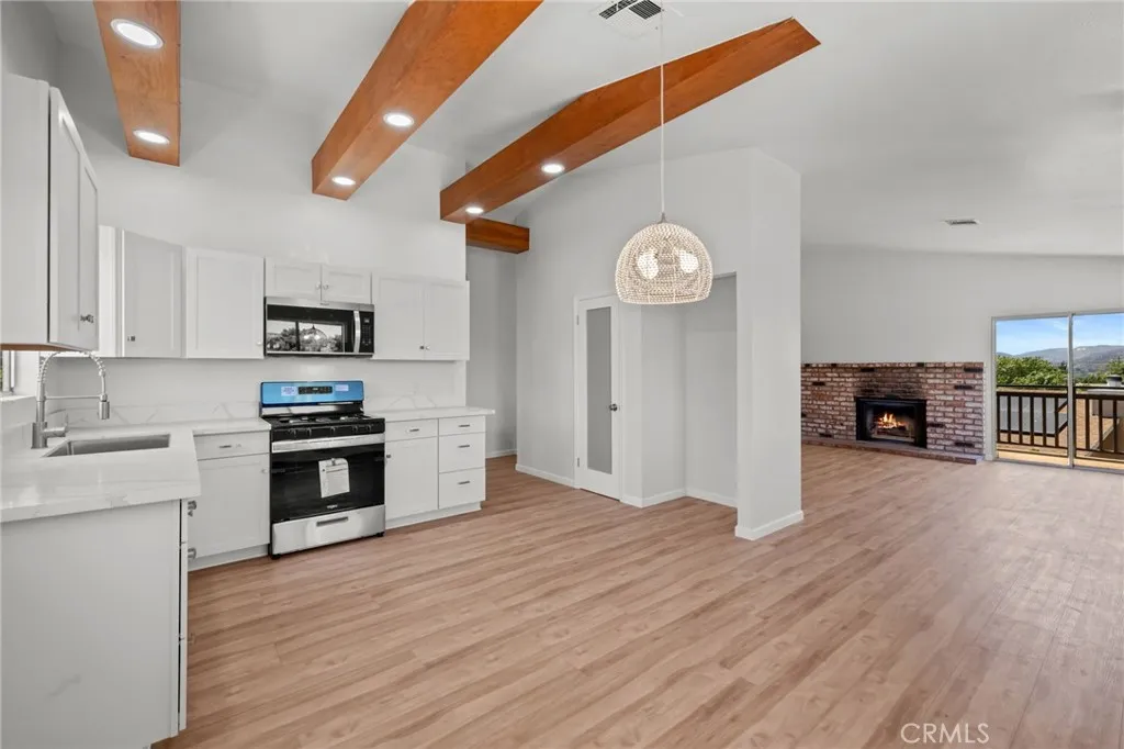 42821 Apollo Drive, Lake Hughes, CA 93532 - Photo 4 of 24, Lake Hughes, CA