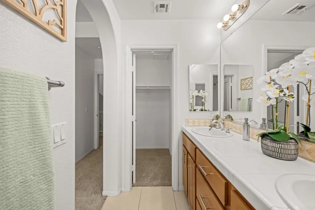 Photo #17: PTP2505573 Listing: Photo #17