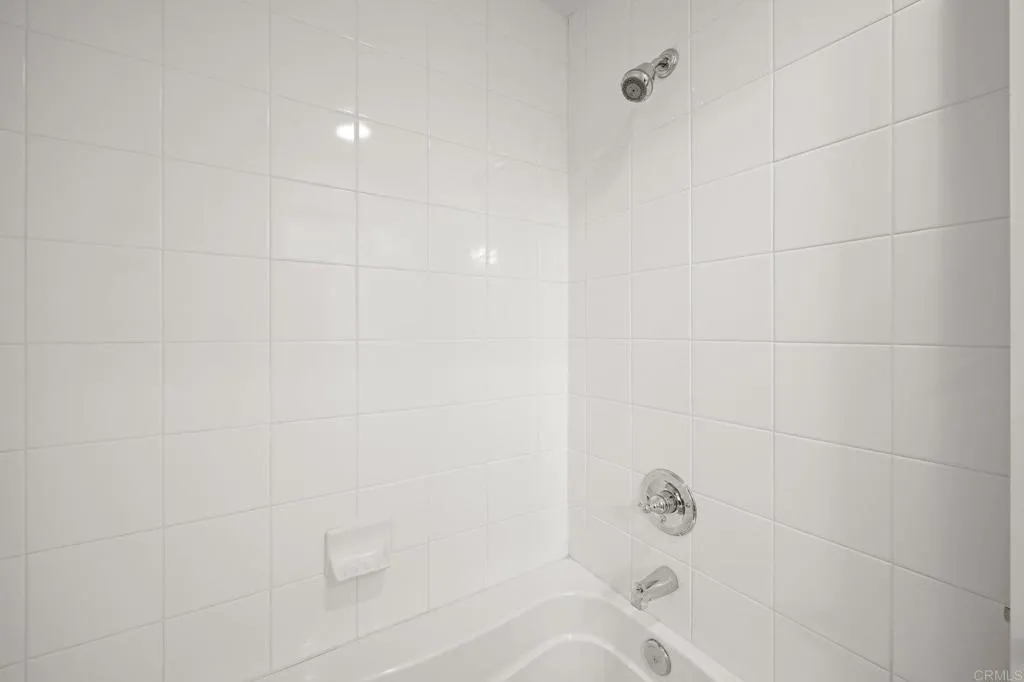 Photo #16: PTP2505573 Listing: Photo #16