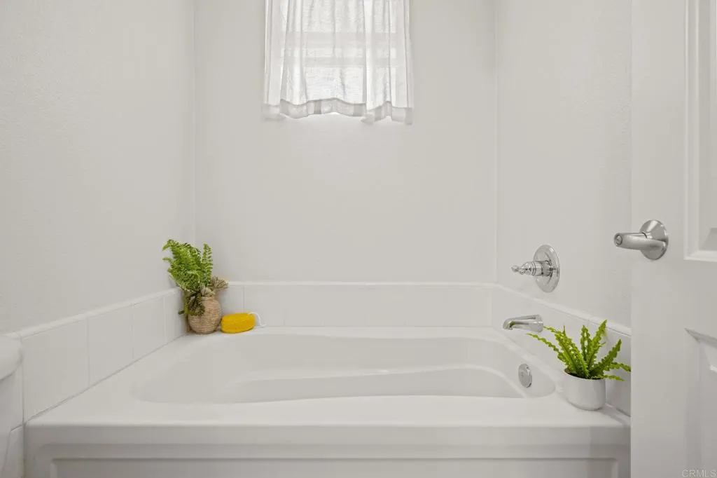 Photo #22: PTP2505573 Listing: Photo #22