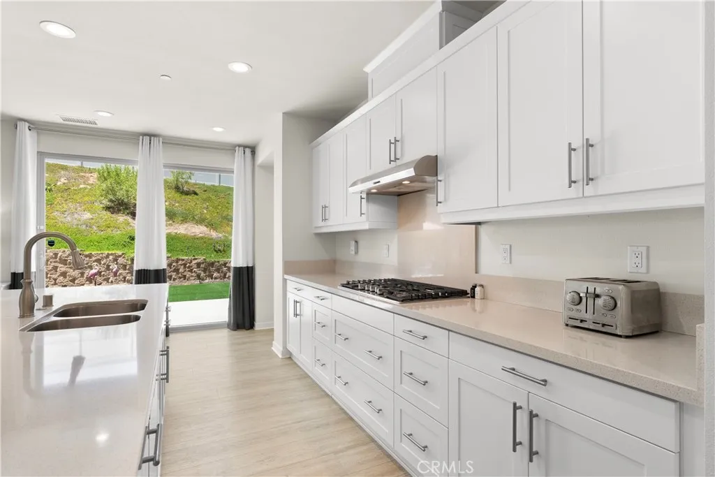 https://cdn.realtyfeed.com/cdn/127/306500147/26917231721b3a1cf17f79f15a24e568.webp