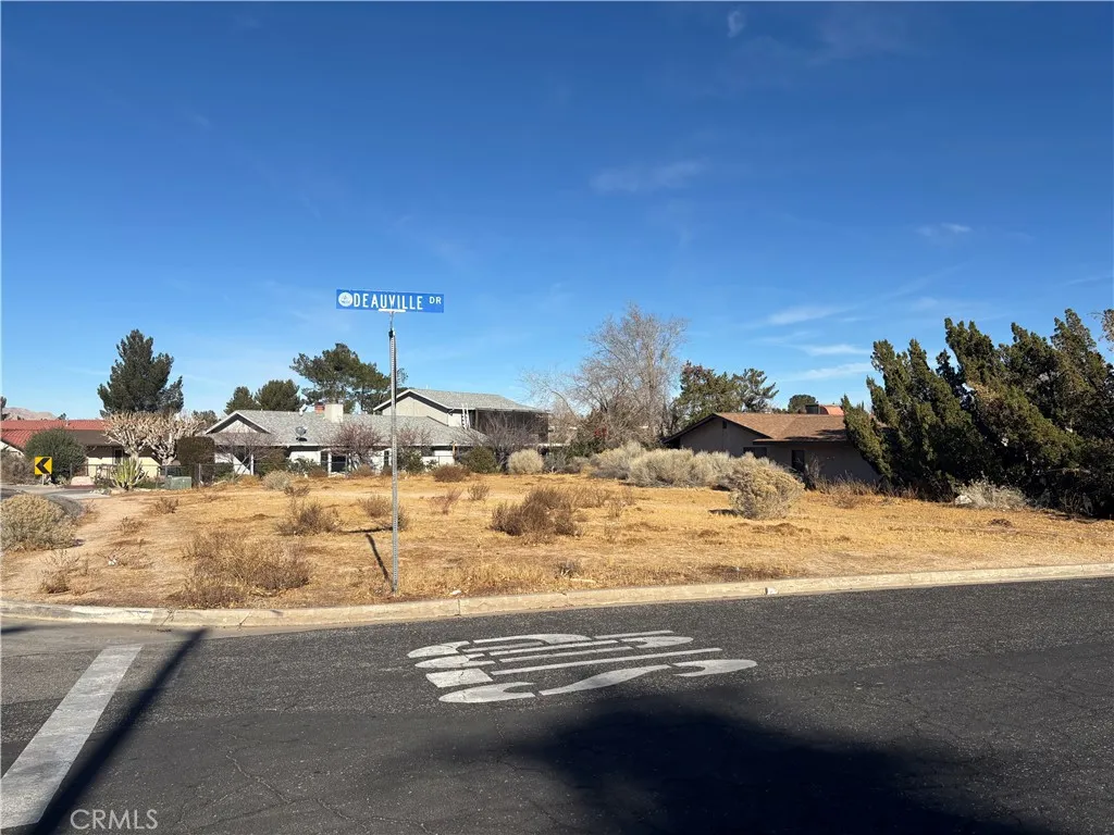 14 Arrowhead, Victorville, CA 92395 - Photo 4 of 13, Victorville, CA