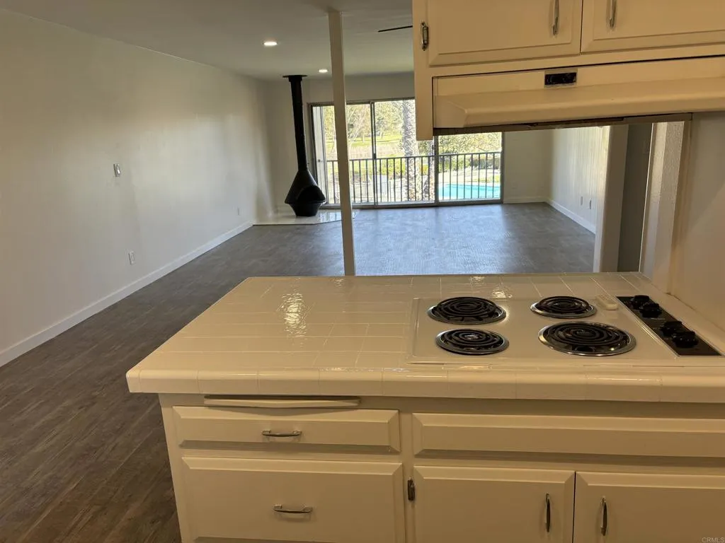 Photo #3: PTP2505575 Listing 