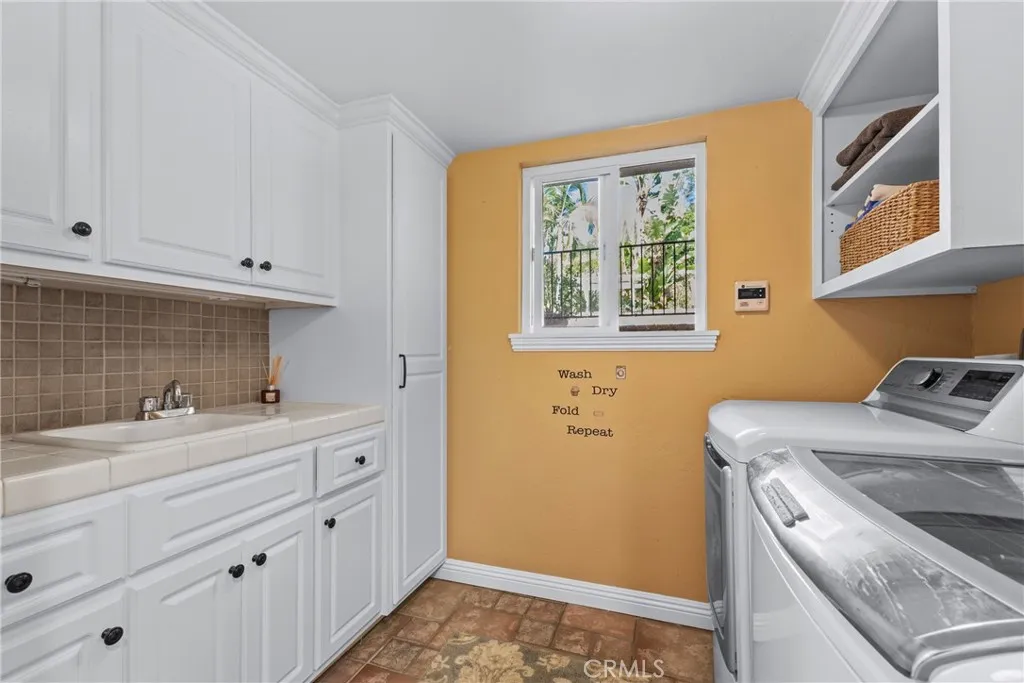 https://cdn.realtyfeed.com/cdn/127/306500211/1ca46a04b28f7d102a6960f986fbd464.webp