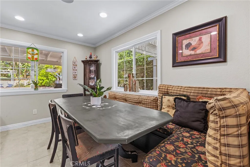 https://cdn.realtyfeed.com/cdn/127/306500211/1ccf10d31c0fdd4bfc0f83c1b7c01709.webp