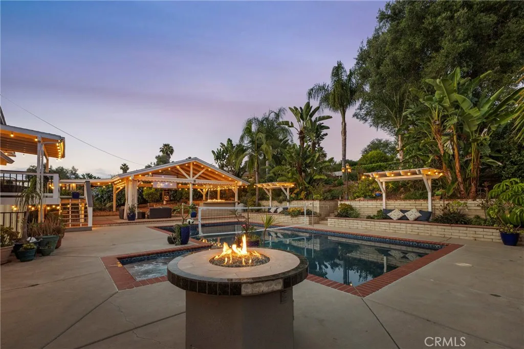 https://cdn.realtyfeed.com/cdn/127/306500211/c25ee99e96b0b35a9e00c9d898372264.webp