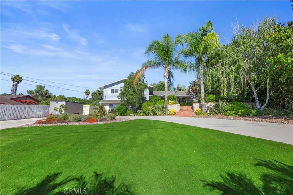 https://cdn.realtyfeed.com/cdn/127/306500211/d3785903b772bcc00af8eaab574c89d0.webp