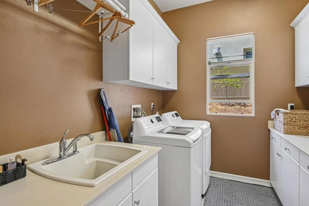 https://cdn.realtyfeed.com/cdn/127/306500285/56a731e65027518f87ef8c46c60656d6.webp