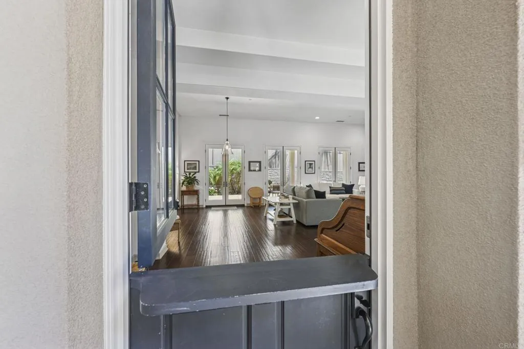 https://cdn.realtyfeed.com/cdn/127/306500285/afb426f865f837f37d72de4823c78494.webp