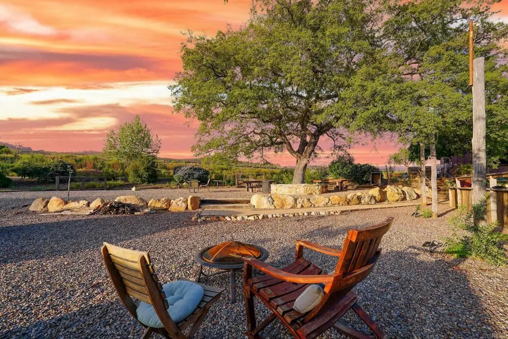 https://cdn.realtyfeed.com/cdn/127/306500350/7e5f0ee440735b12239da7b2d23f6e68.webp