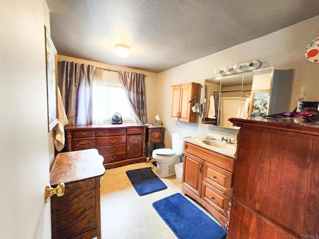 https://cdn.realtyfeed.com/cdn/127/306500350/fbac72831f1649500cac2743872c5c8c.webp