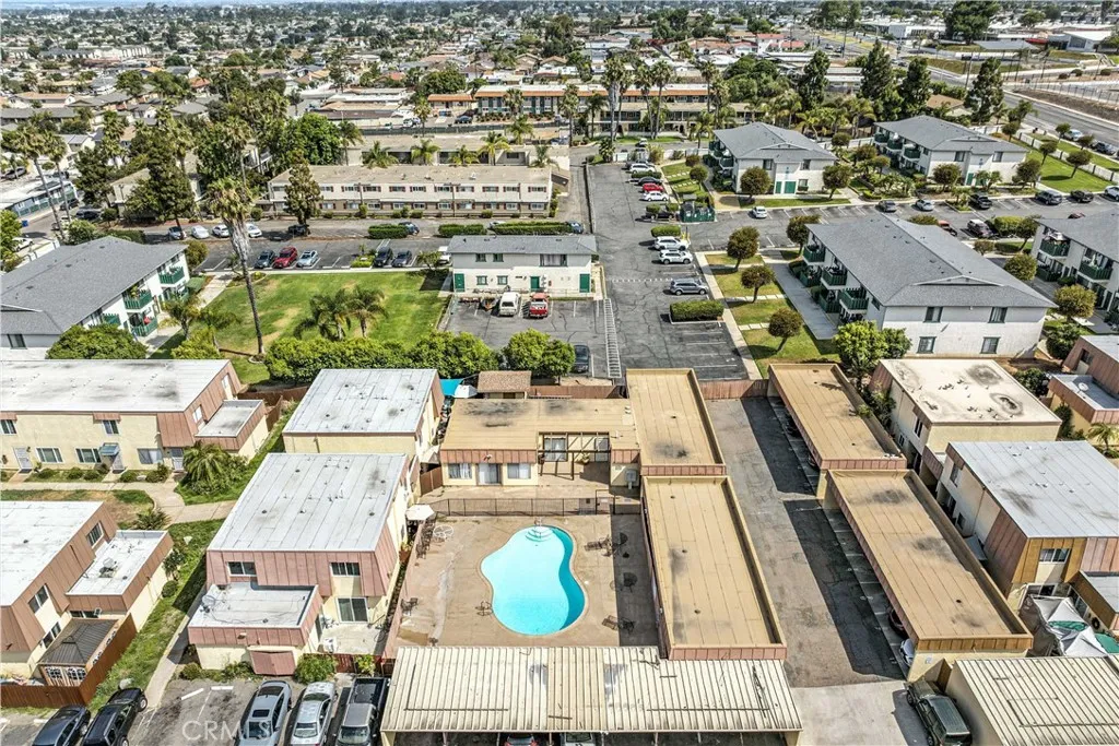 https://cdn.realtyfeed.com/cdn/127/306500383/e3197904208e0390ea85060668702d4e.webp