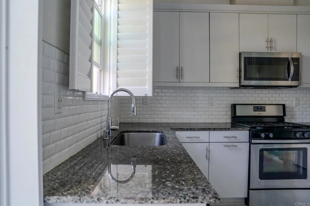 Photo #12: PTP2505584 Listing: Photo #12