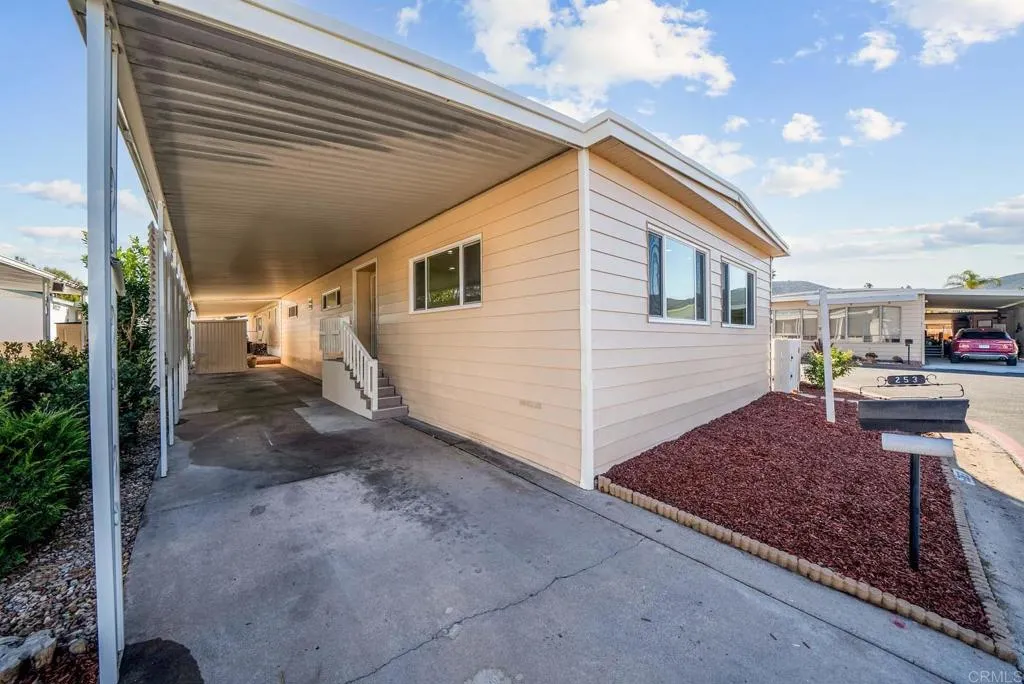 https://cdn.realtyfeed.com/cdn/127/306500486/2234037f96d00ed04dc98a63c0dff6e4.webp