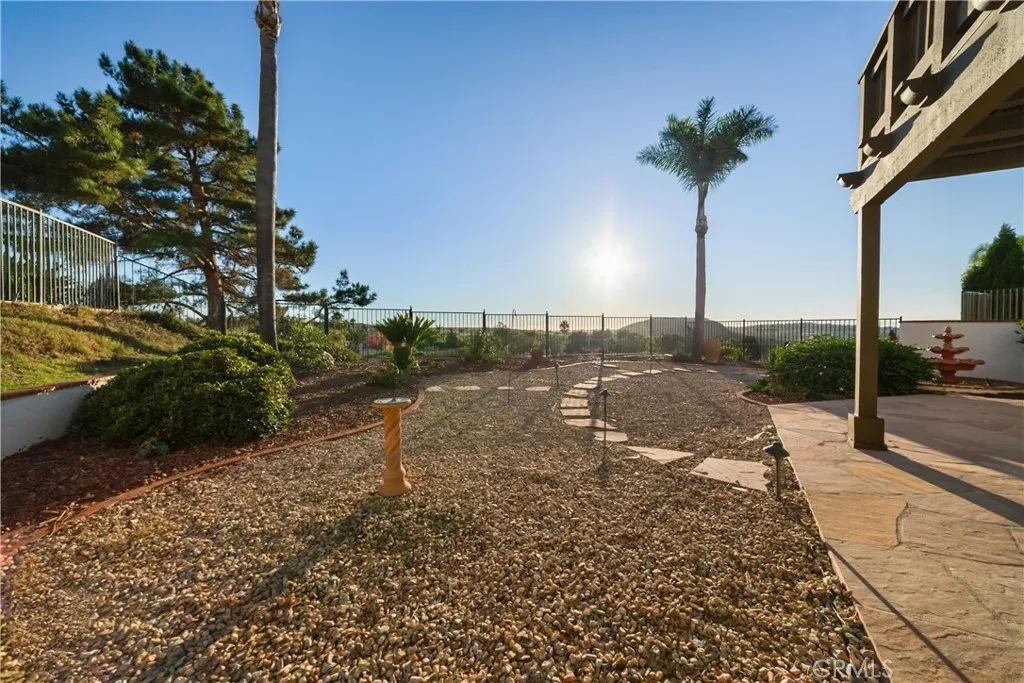 https://cdn.realtyfeed.com/cdn/127/306500496/0d239a4e527b444adf8772deeb945794.webp