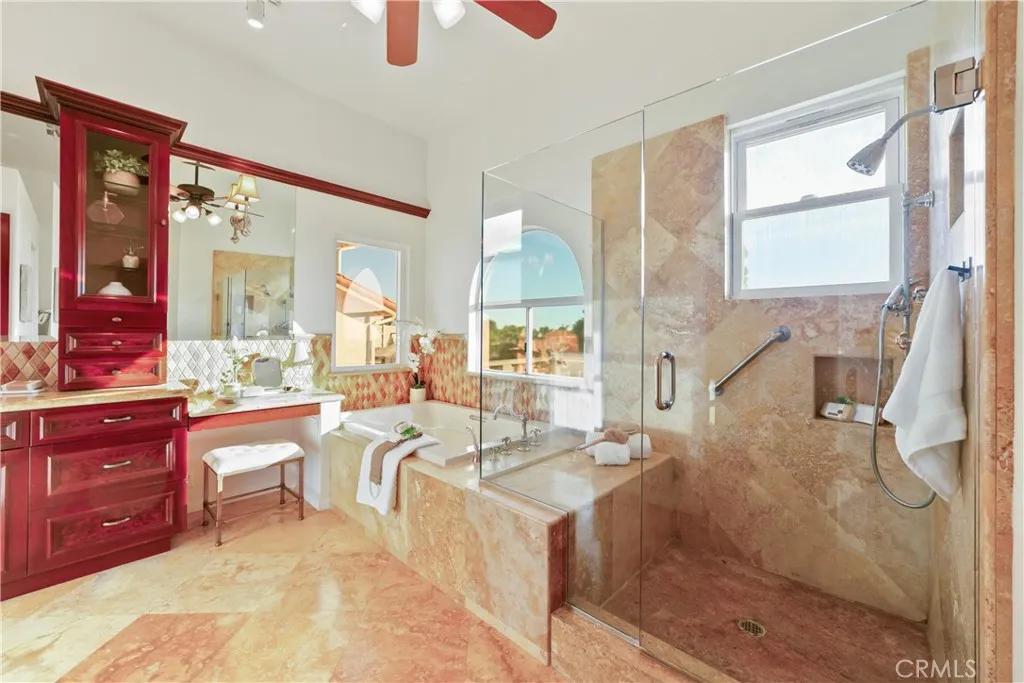 https://cdn.realtyfeed.com/cdn/127/306500496/f090088e05e52d14f198f84b4c6a5fb5.webp