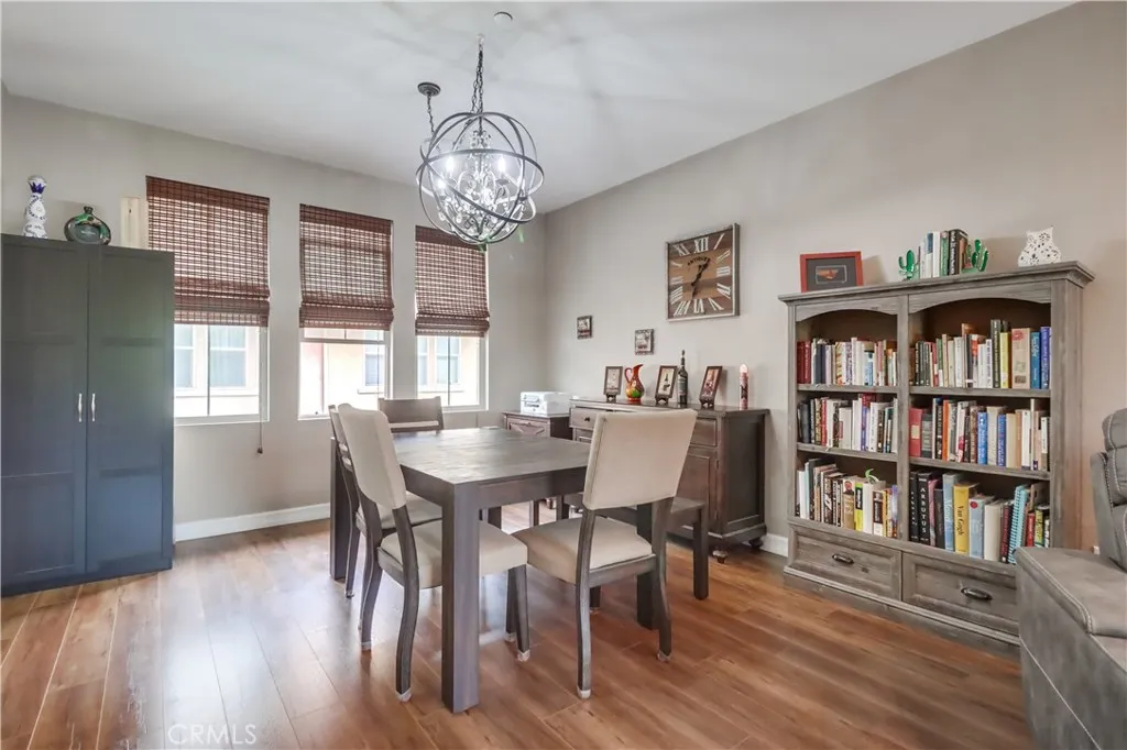 https://cdn.realtyfeed.com/cdn/127/306500515/71e4482604eafcd279b7ad5a673ea376.webp