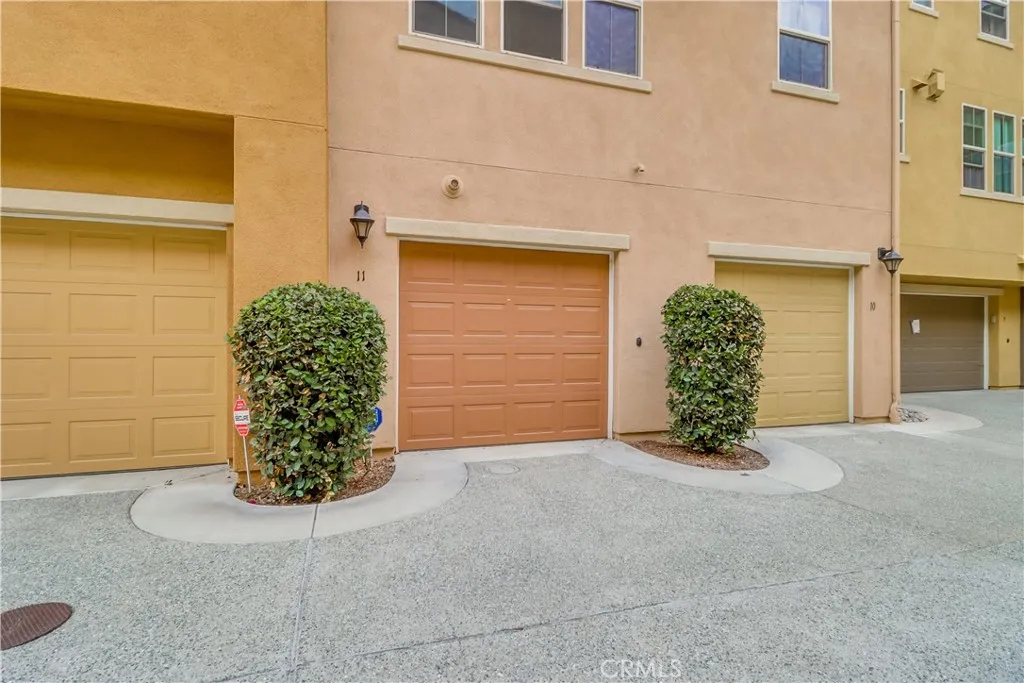 https://cdn.realtyfeed.com/cdn/127/306500515/7a2fe87a742af11425e38f856d3b67b0.webp