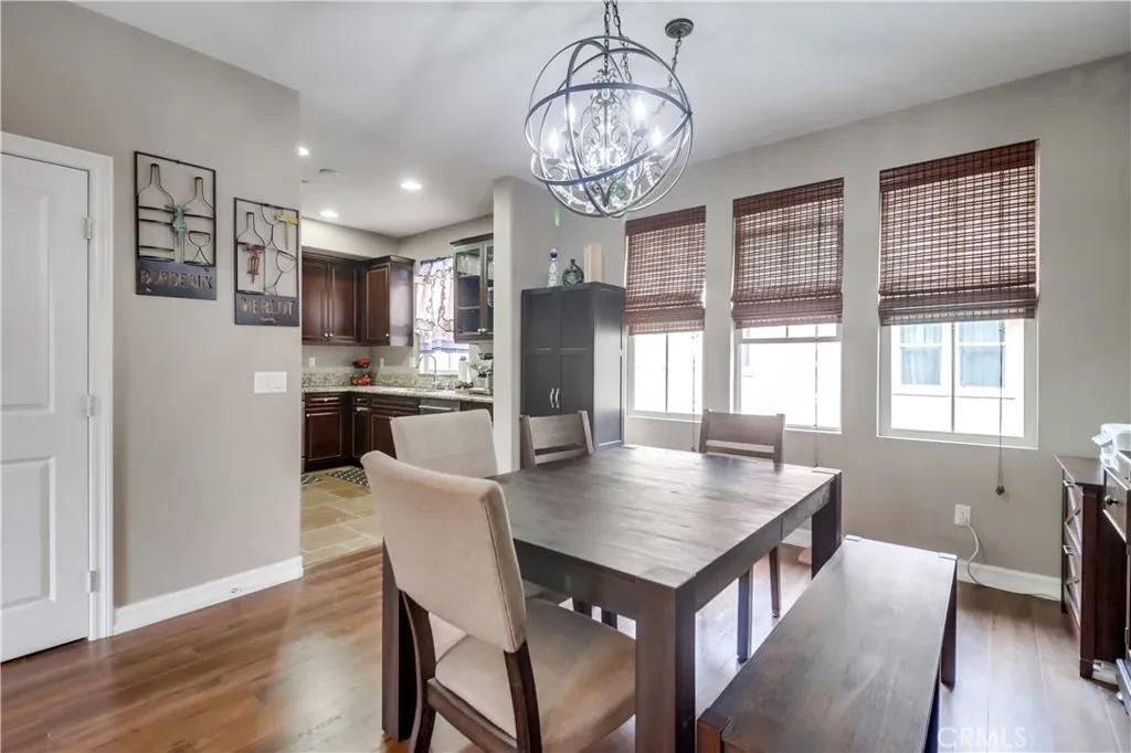 https://cdn.realtyfeed.com/cdn/127/306500515/a5dba616ea6c1c37e6f25590c908e617.webp