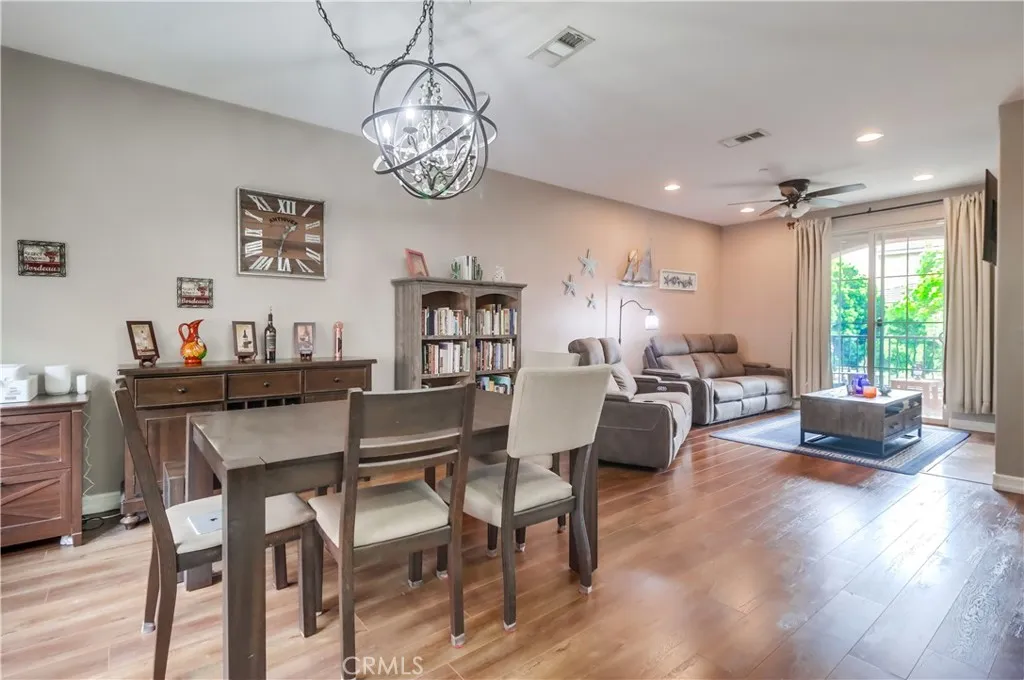 https://cdn.realtyfeed.com/cdn/127/306500515/da0dc21b6780b565b0b3a34e51d8e80f.webp