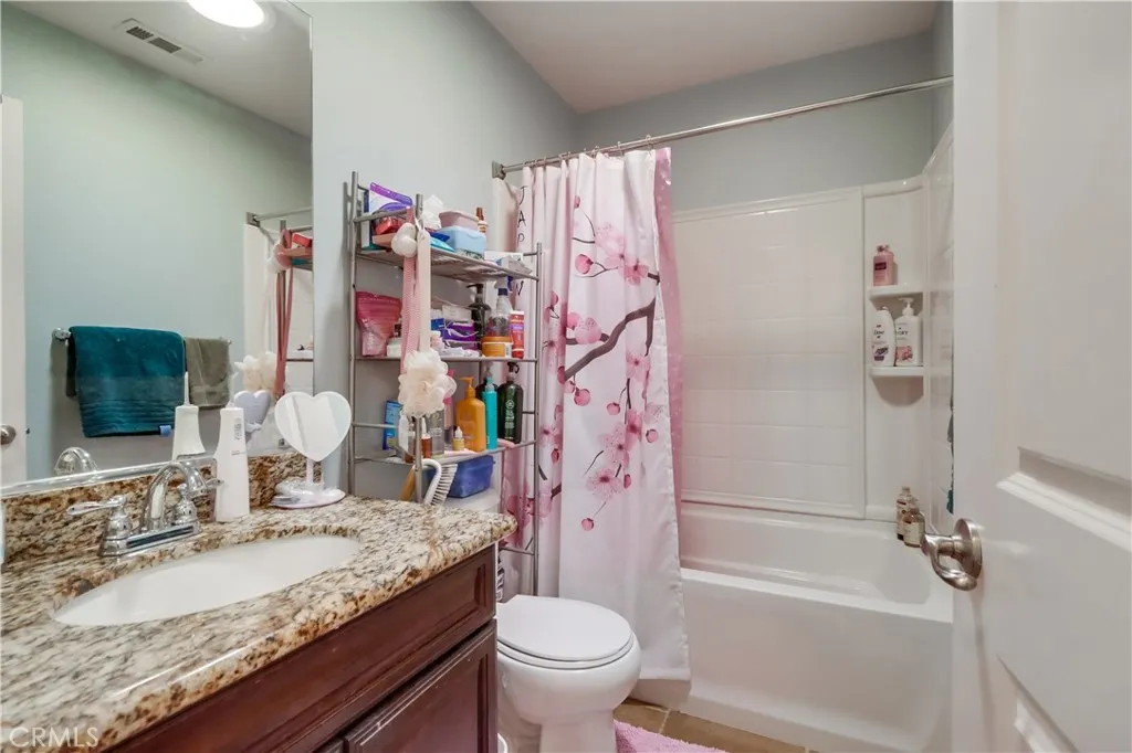 https://cdn.realtyfeed.com/cdn/127/306500515/e9a9cf3a4c3290670c17c1f510a962bf.webp