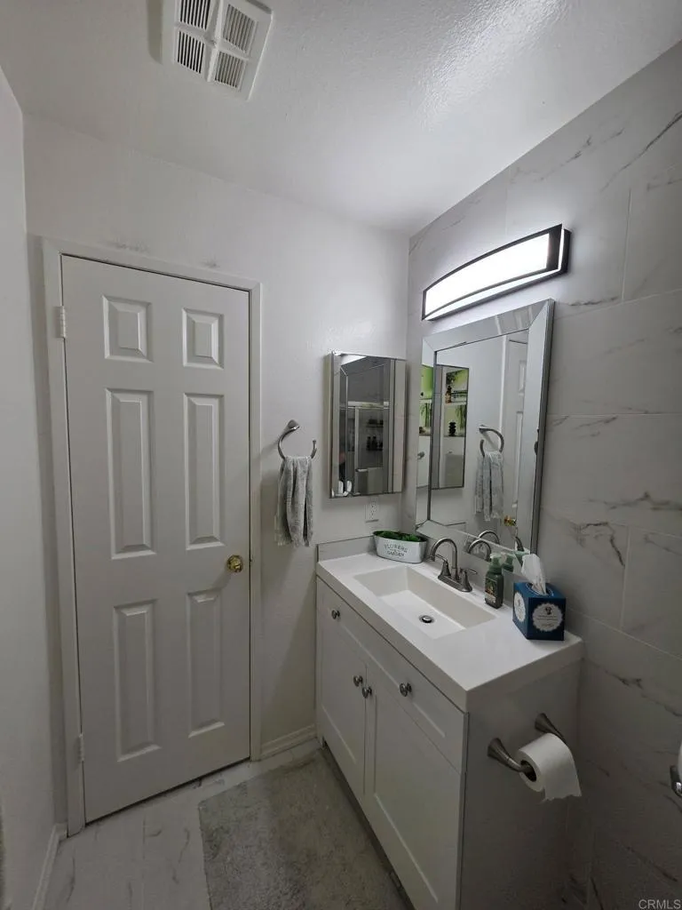Photo #4: PTP2505588 Listing 