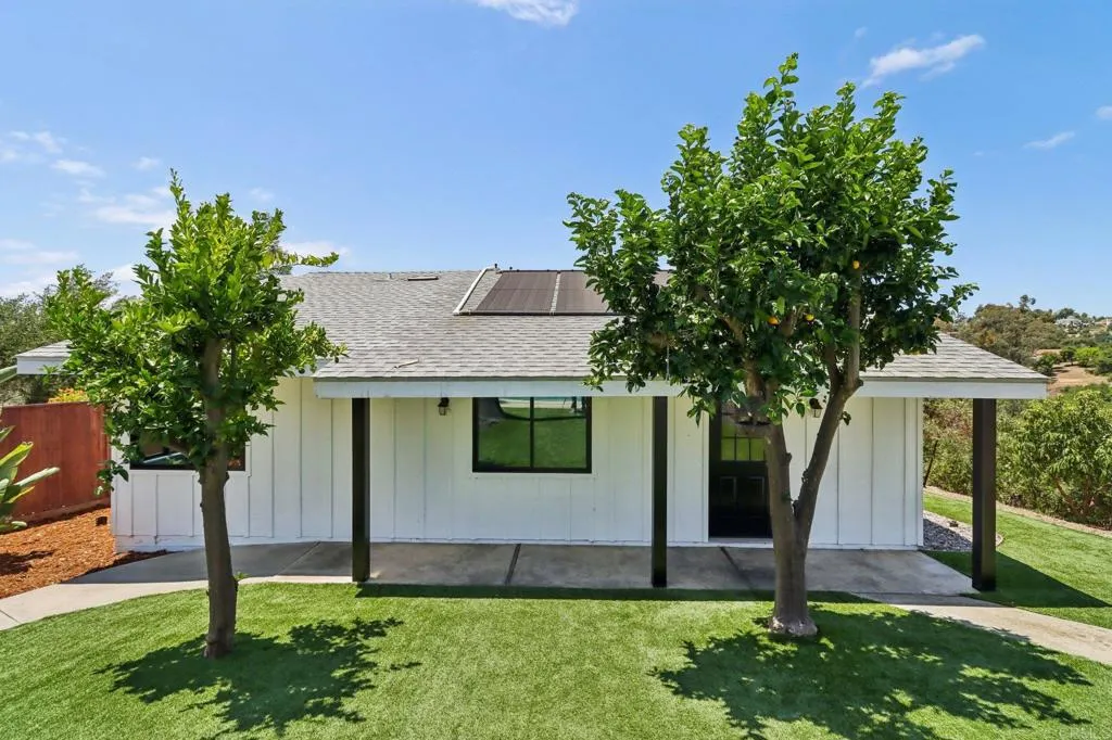 https://cdn.realtyfeed.com/cdn/127/306500771/10b421fd9ab07e4535278c3e5913de56.webp