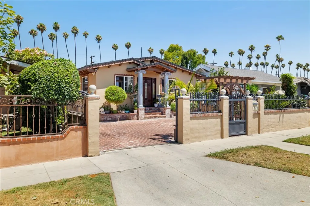 1729 W 51st Place, Los Angeles, CA 90062 - Photo 2 of 47, Los Angeles, CA