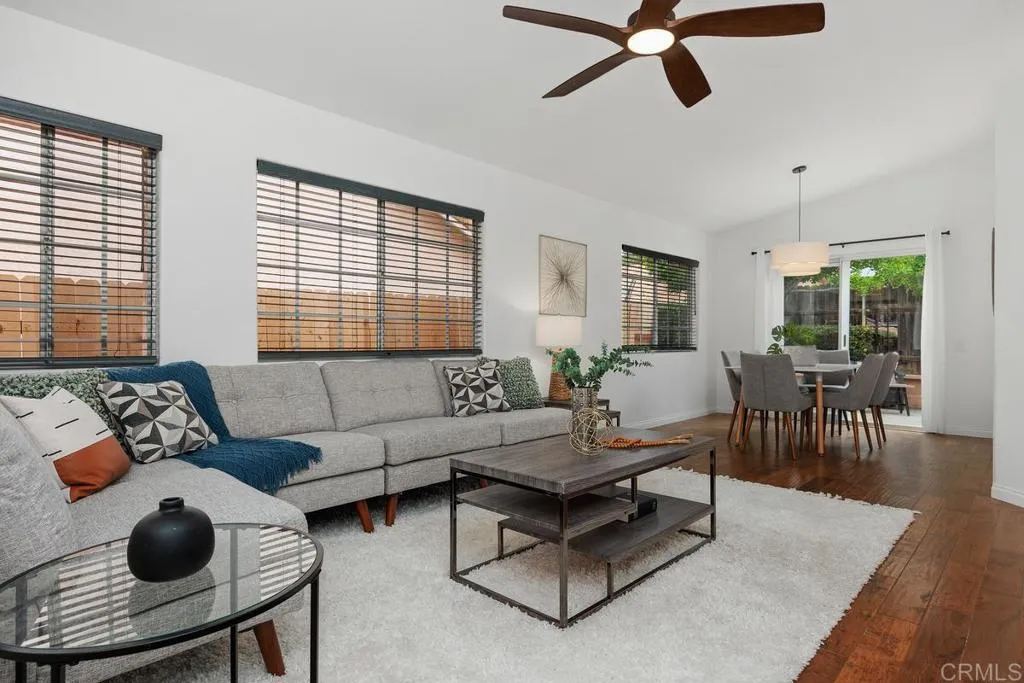 https://cdn.realtyfeed.com/cdn/127/306500856/b2e156fb36fa469c8f14569c69542c67.webp