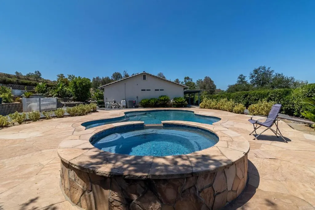 https://cdn.realtyfeed.com/cdn/127/306500981/07bd95688df8fe92736393ddc98296ac.webp