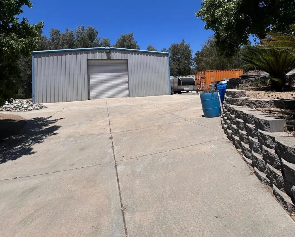 https://cdn.realtyfeed.com/cdn/127/306500981/d5faf19b790334d267edf61b65ef6c0f.webp