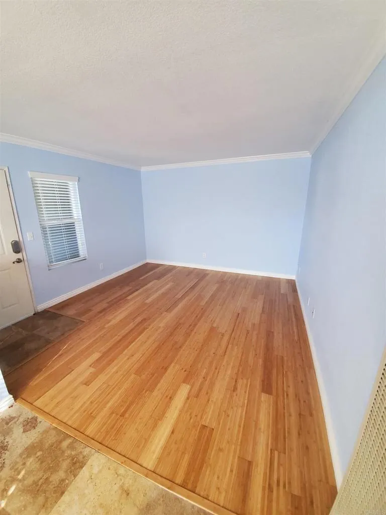 Photo #4: NDP2507276 Listing 