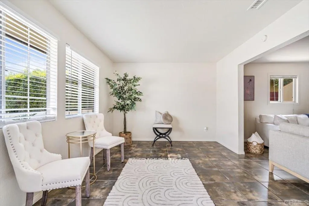 https://cdn.realtyfeed.com/cdn/127/306501018/31d3ab6a5af1e6b4e7103b3de693f99b.webp