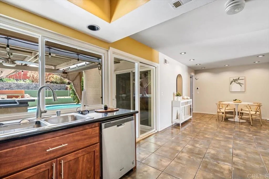 https://cdn.realtyfeed.com/cdn/127/306501018/adc3fdb4cc14bafa8e0765cd07093399.webp