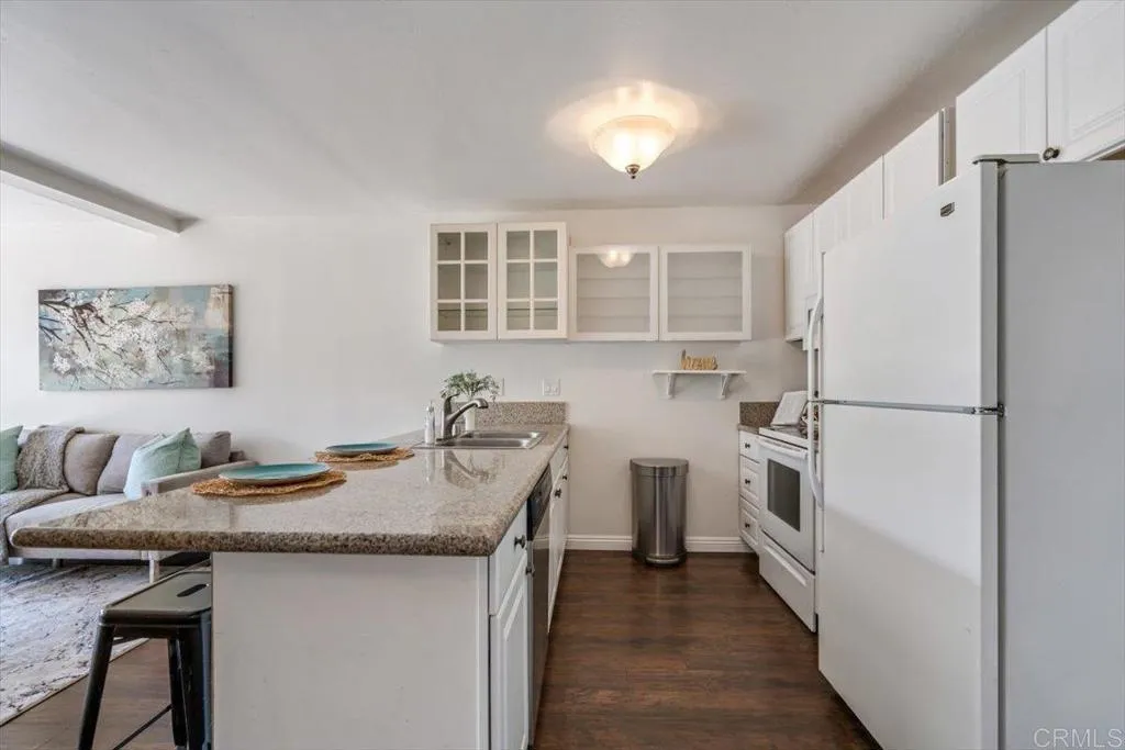 Photo #2: PTP2505598 Listing 