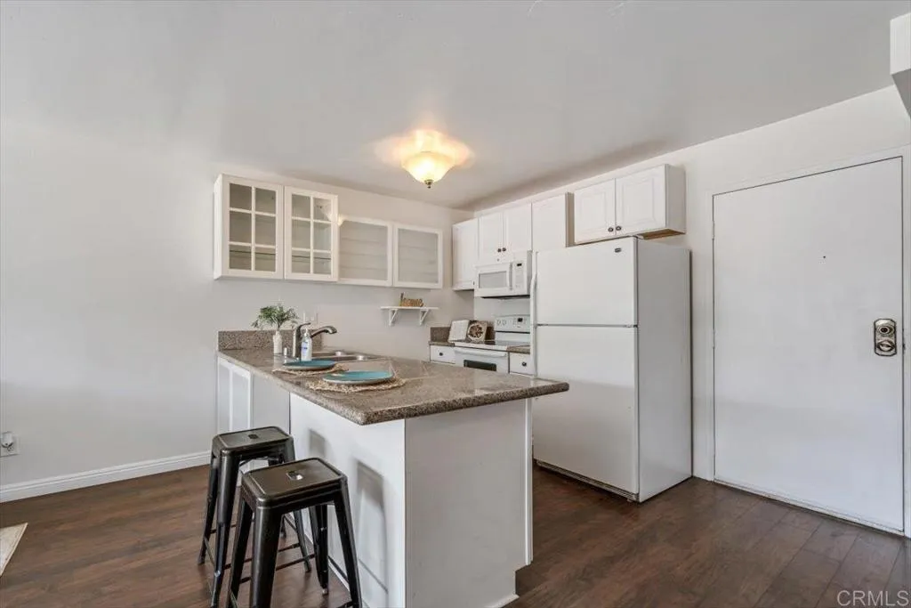 Photo #3: PTP2505598 Listing 