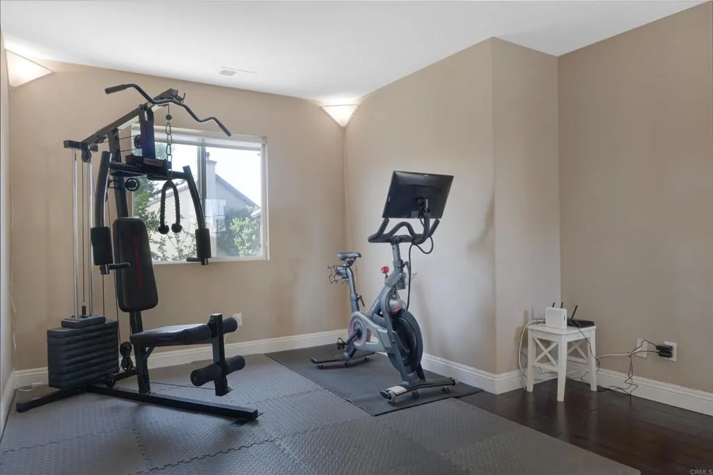 https://cdn.realtyfeed.com/cdn/127/306501023/21a004b8af962a32c44055bea0f591a8.webp
