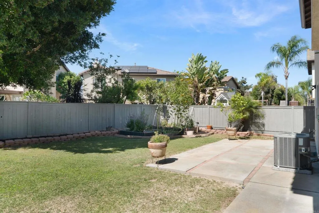 https://cdn.realtyfeed.com/cdn/127/306501023/8f0e6bfd296f23749cc3cc71ad8eac9d.webp