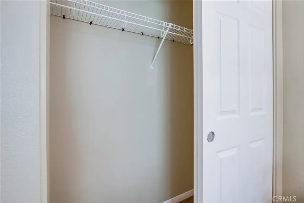 https://cdn.realtyfeed.com/cdn/127/306501027/fa88f7dcaab5a88ae11d2e42c3a596f7.webp