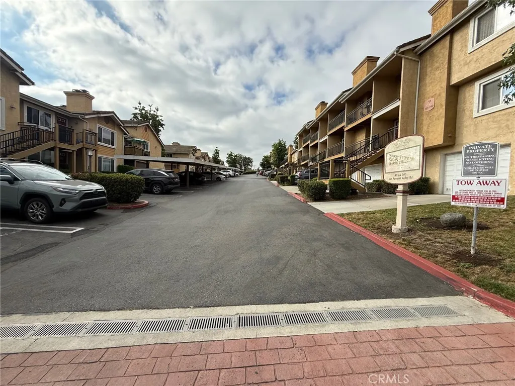 https://cdn.realtyfeed.com/cdn/127/306501035/116c1d4aac60fe69b6f42ae656c75b3c.webp