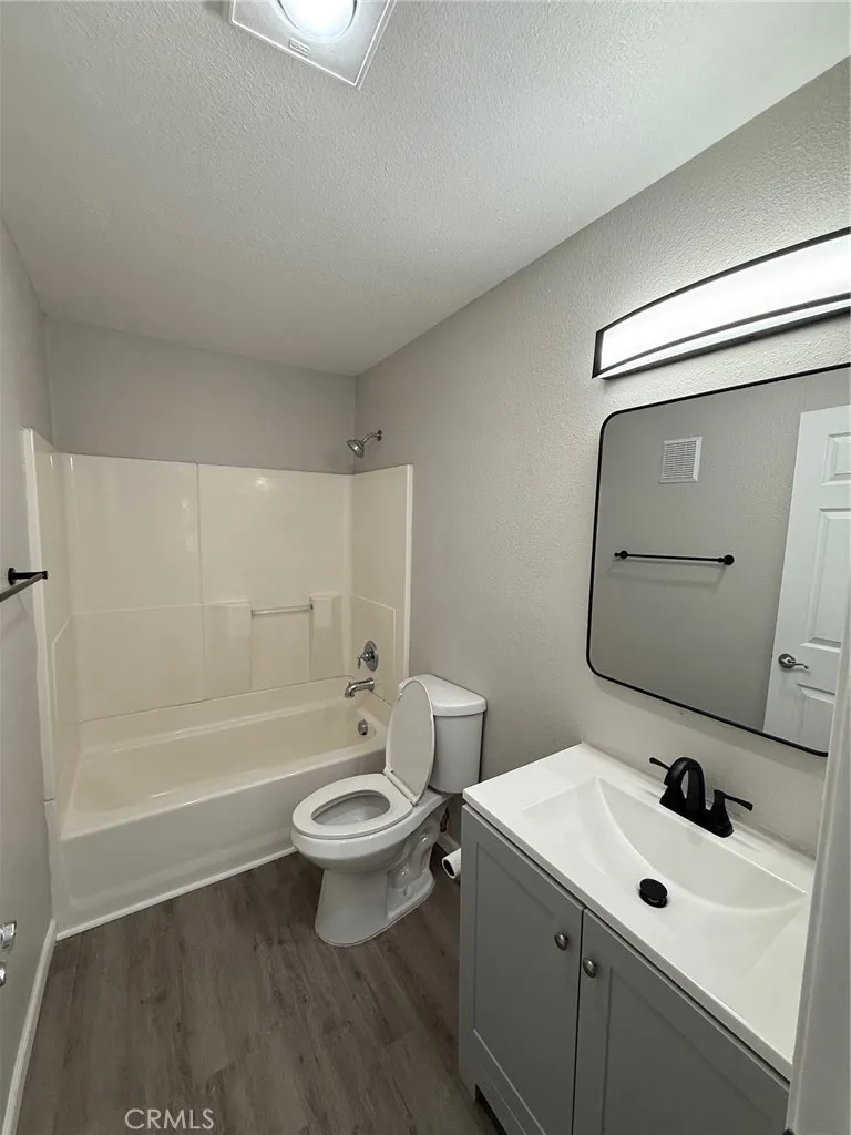 Photo #25: IV25165818 Listing: Photo #25