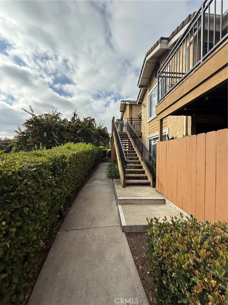 Photo #6: IV25165818 Listing 