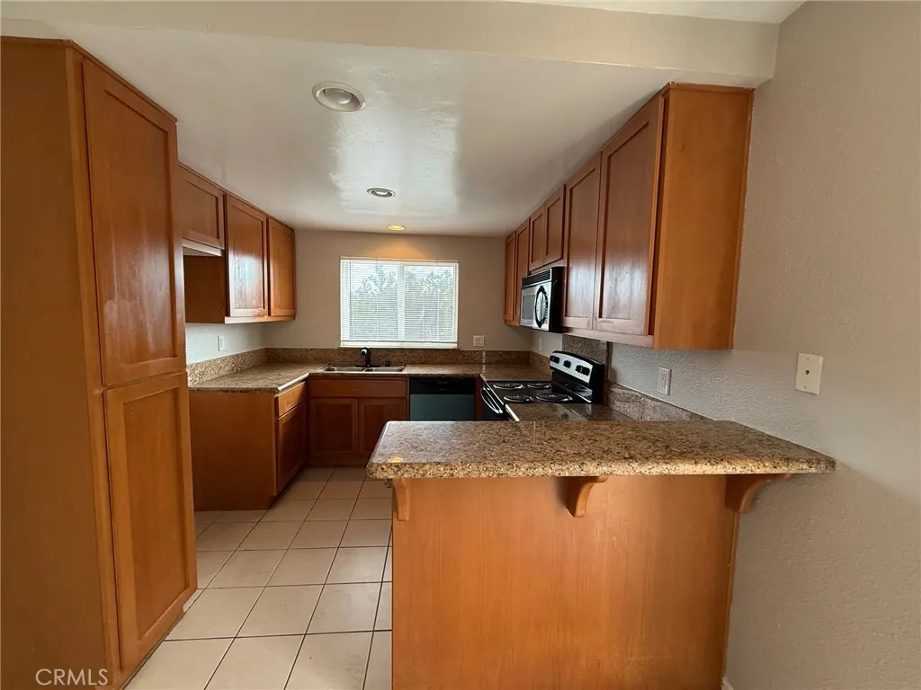 https://cdn.realtyfeed.com/cdn/127/306501035/cf9a1f8ab8ba4cba212c6d874930c17f.webp
