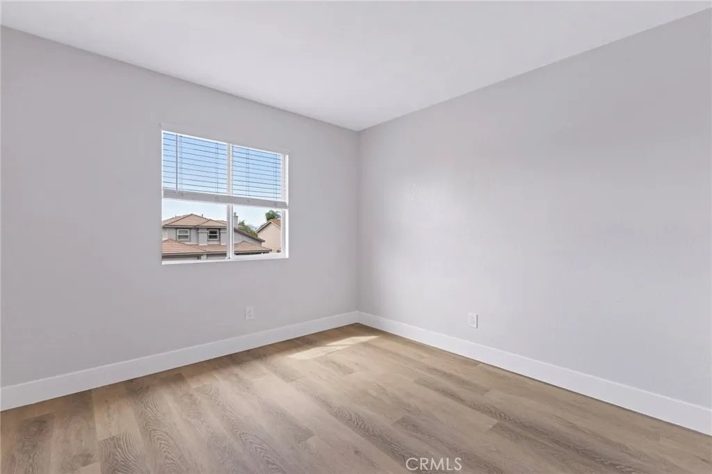 https://cdn.realtyfeed.com/cdn/127/306501079/27db151e39c984856d26b8809a6227c0.webp