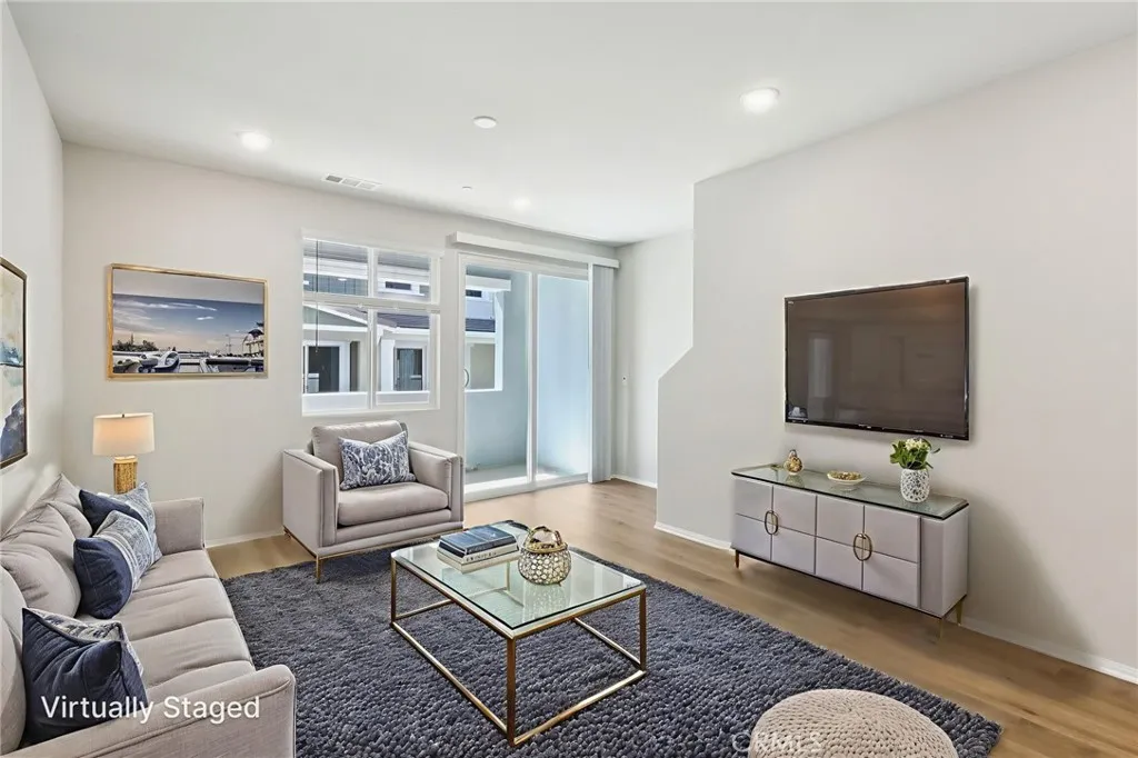 https://cdn.realtyfeed.com/cdn/127/306501112/59144597cc936327ba87891caa58d774.webp