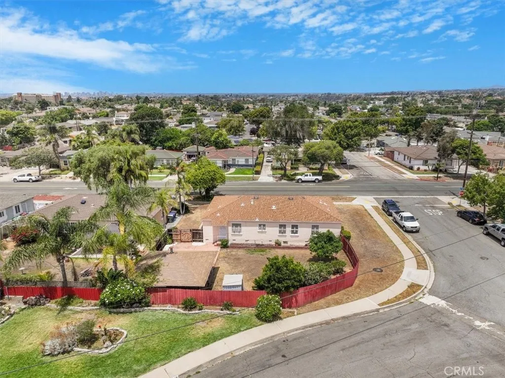 https://cdn.realtyfeed.com/cdn/127/306501138/127028cc1346f49cf62d94ccb39af031.webp