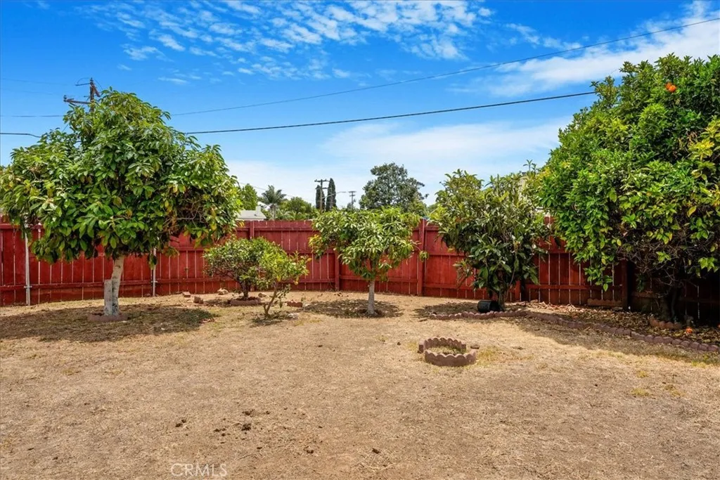 https://cdn.realtyfeed.com/cdn/127/306501138/6e8ba5870505f99b60a3d892b95017c1.webp